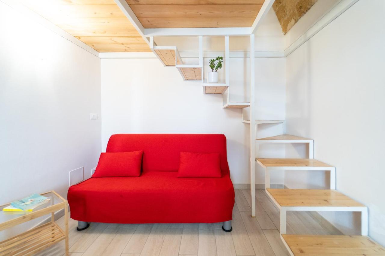 Lovely In The Historic Center Of Ortigia Apartment