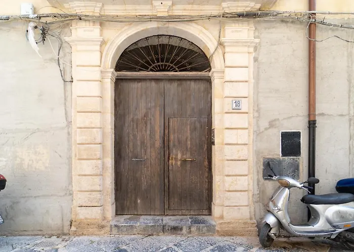 Lovely Studio In The Historic Center Of Ortigia